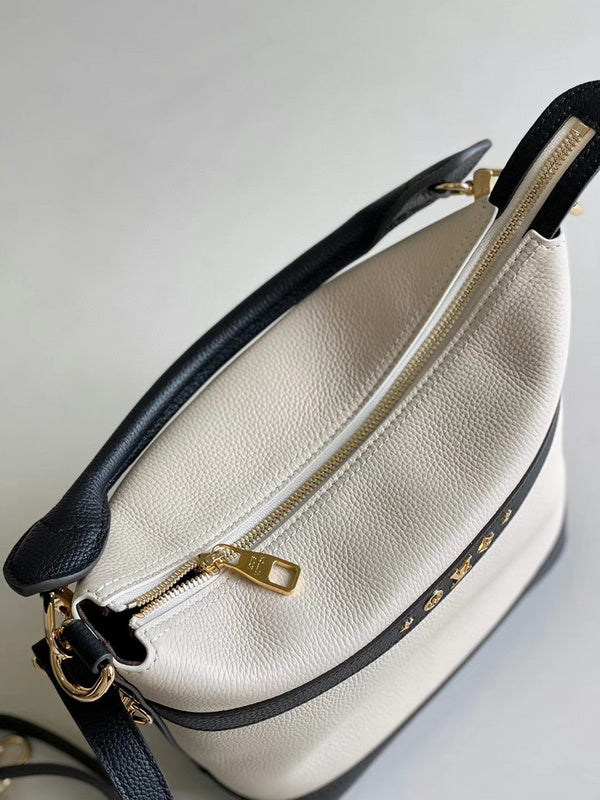 LOV2 Bags - Luxurious Bags  933