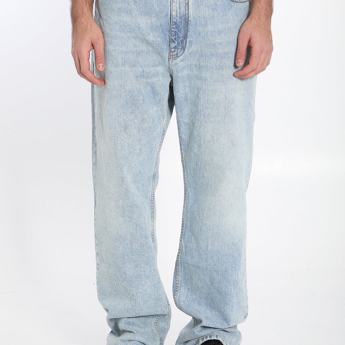 BALENCIAGA Baggy Jeans US 33