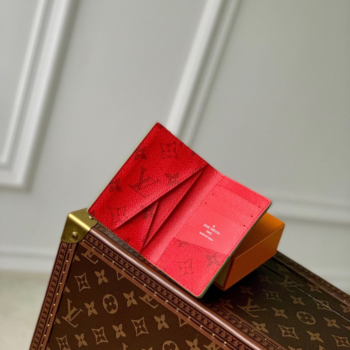 LOU WALLET