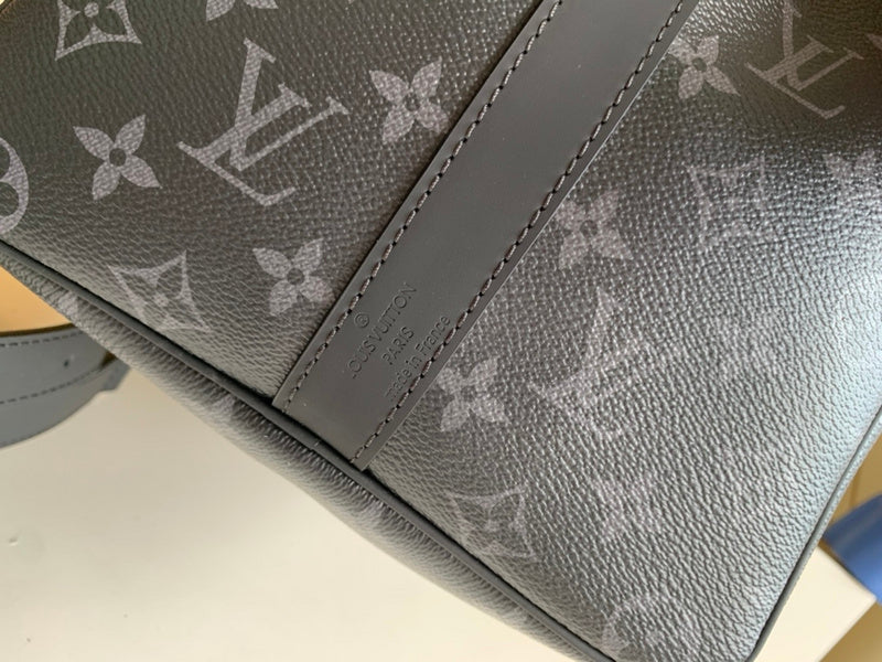 I W Fashion Lu-Vi bags - 17032