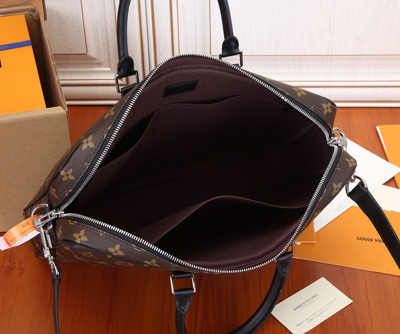 I W Fashion Lu-Vi bags - 17695