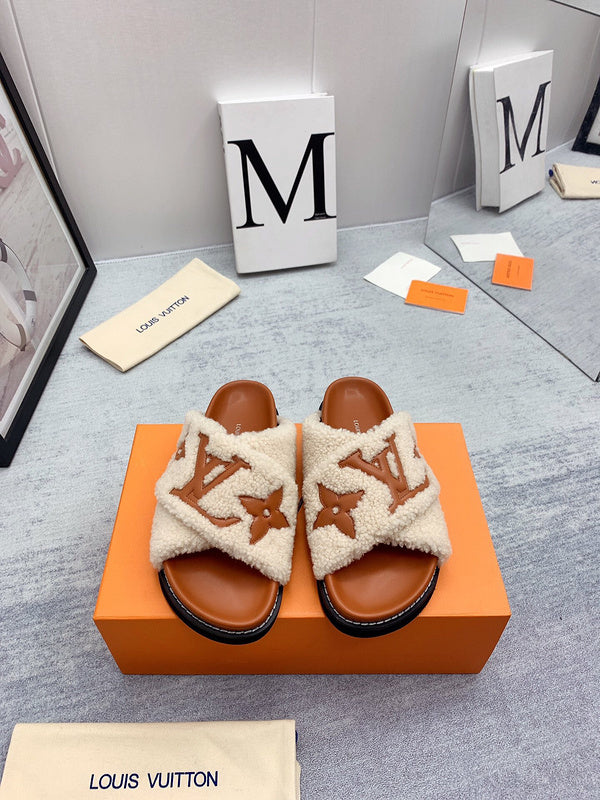 Louis Vuittion Luxury Shoes
