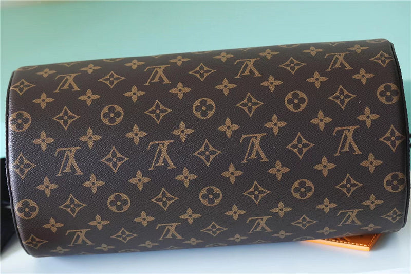 I W Fashion Lu-Vi bags - 9911