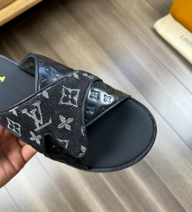 Chloe’s Picks - LOV Men Shoes - 068