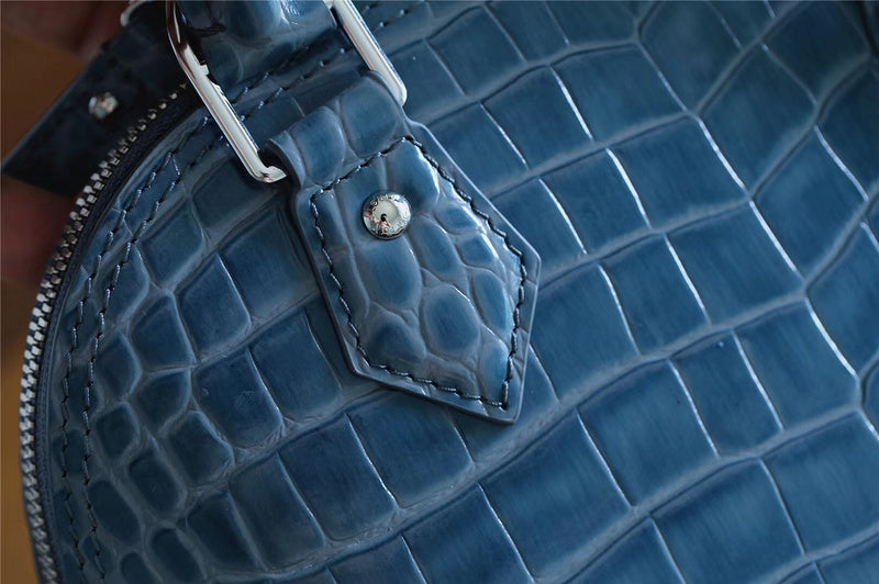 I W Fashion Lu-Vi bags - 8286