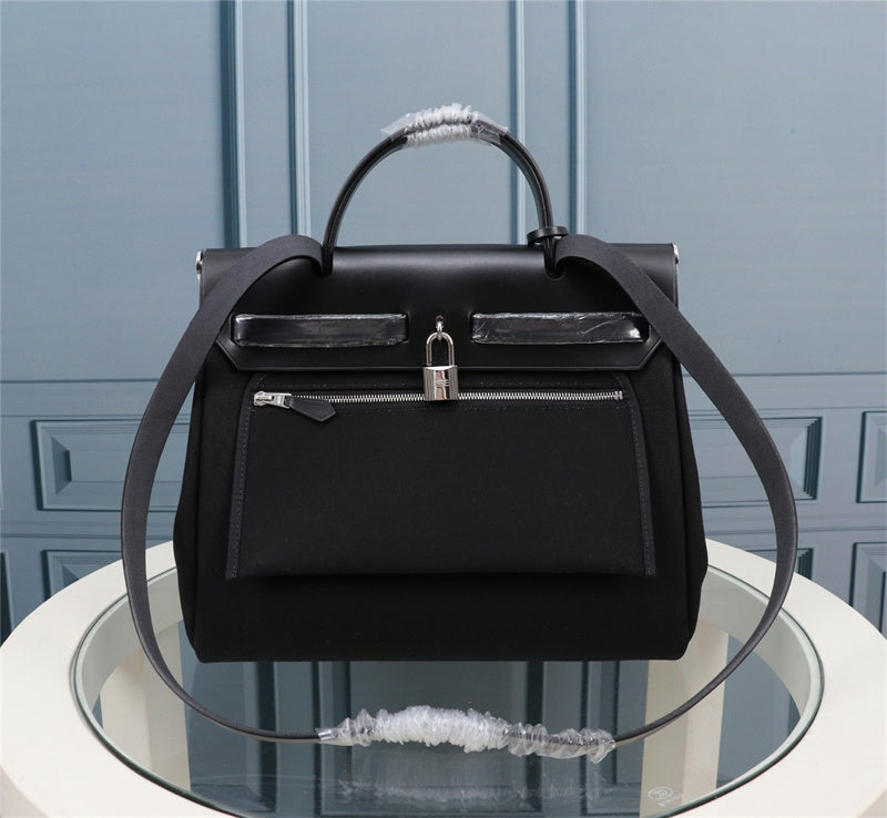 PHA - HMS Bags - 003