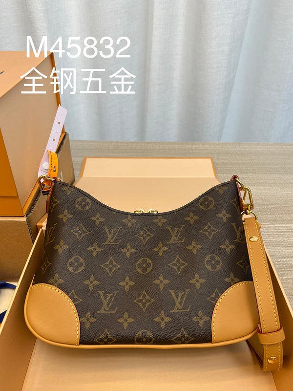 I W Fashion Lu-Vi Bags - 16781