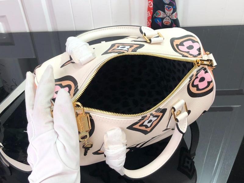 Chloe’s Picks - LOV Bags - 2209