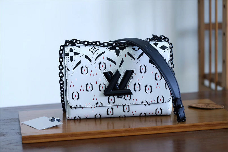 I W Fashion Lu-Vi bags - 8537