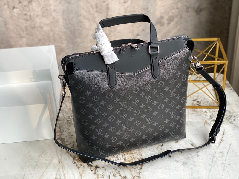 I W Fashion Lu-Vi bags - 17177