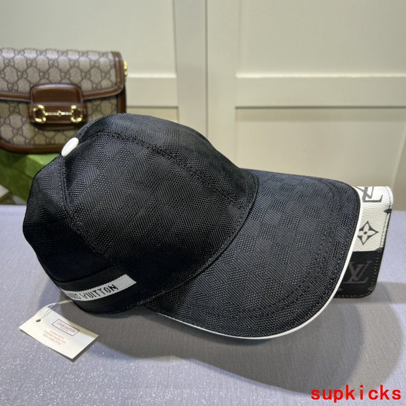 Louis Vuitton Luxury Cap