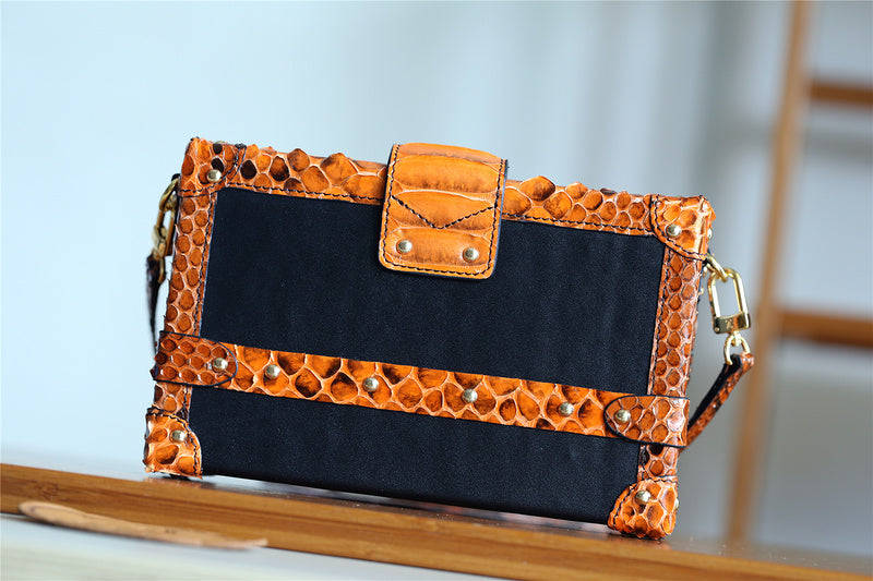 I W Fashion Lu-Vi bags - 8241