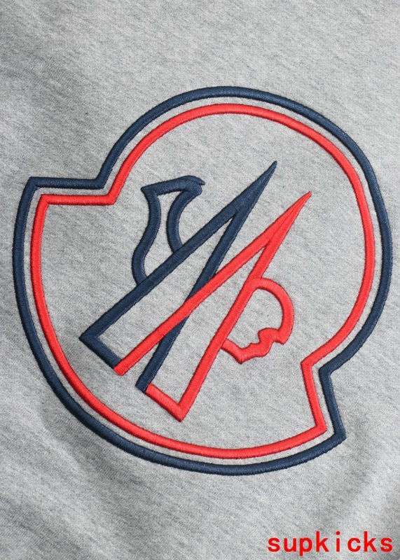 Moncler Luxury Cloth