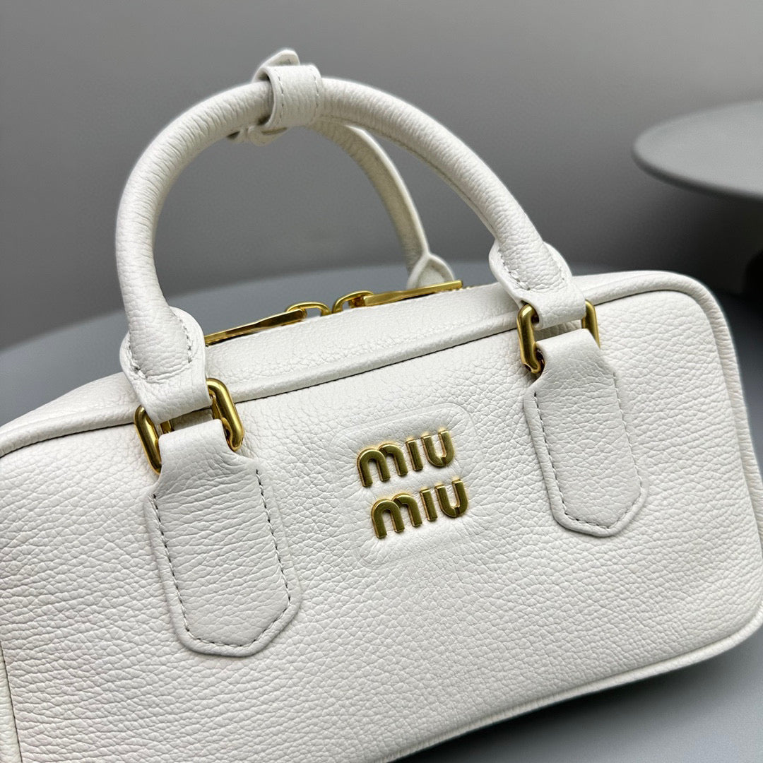 MIU M ARCADIE BAG