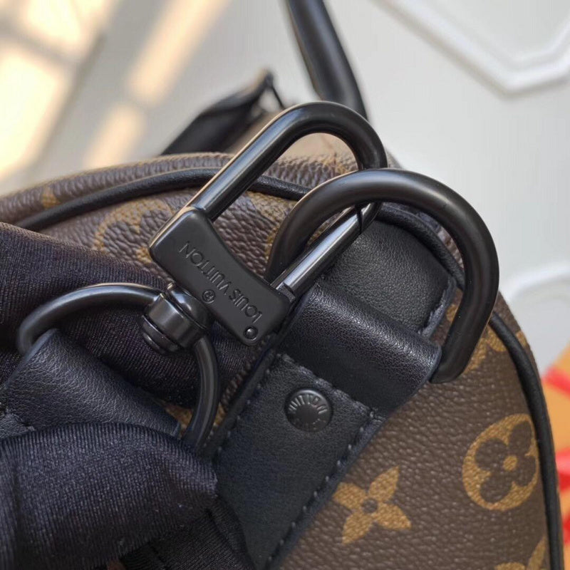 I W Fashion Lu-Vi bags - 17820