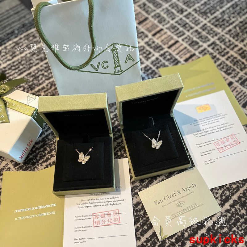 Van Cleef & Arples Jewelry