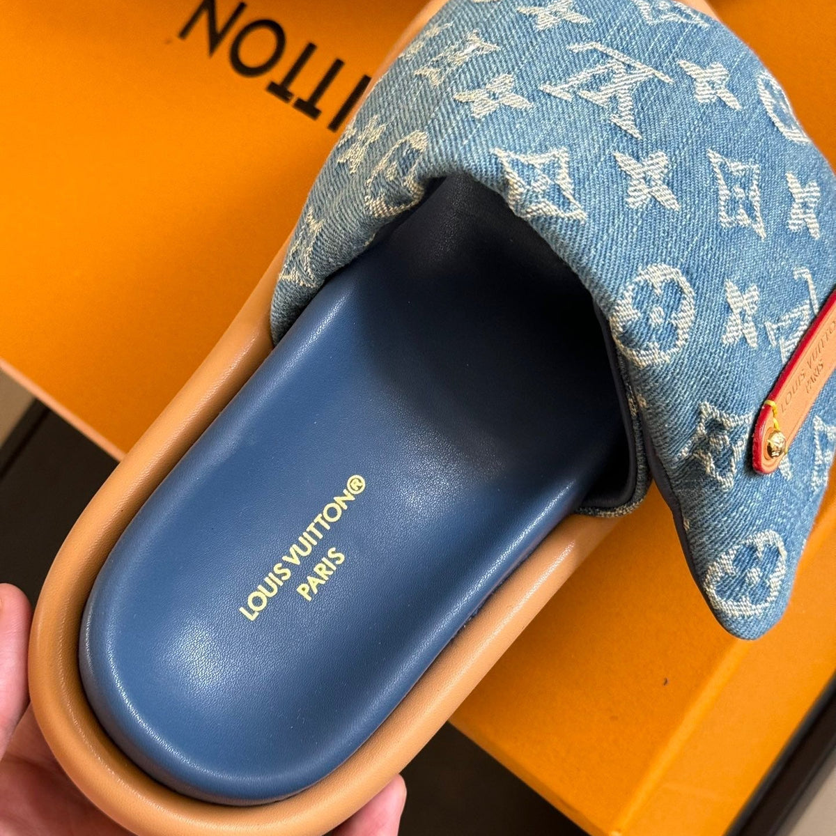 LOU PILLOW MULES