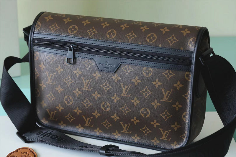 I W Fashion Lu-Vi bags - 9996