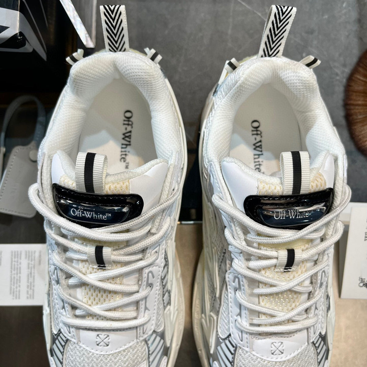 OFF W x VIRGIL ABLOH TRAINERS