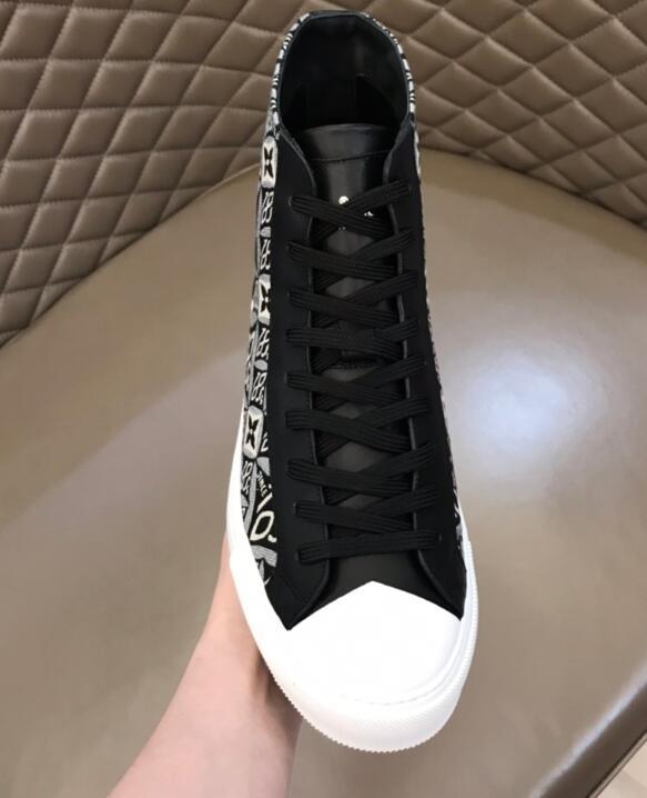 Chloe’s Picks - LOV Men Shoes - 1646