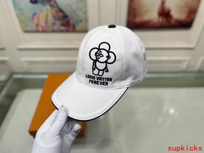 Louis Vuitton Luxury Cap