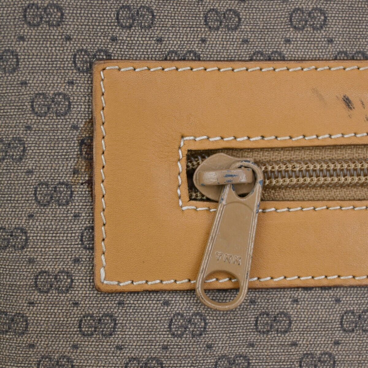 GUCCI GG pattern Clutch Bag