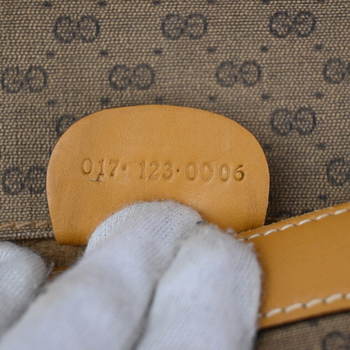 GUCCI GG pattern Clutch Bag