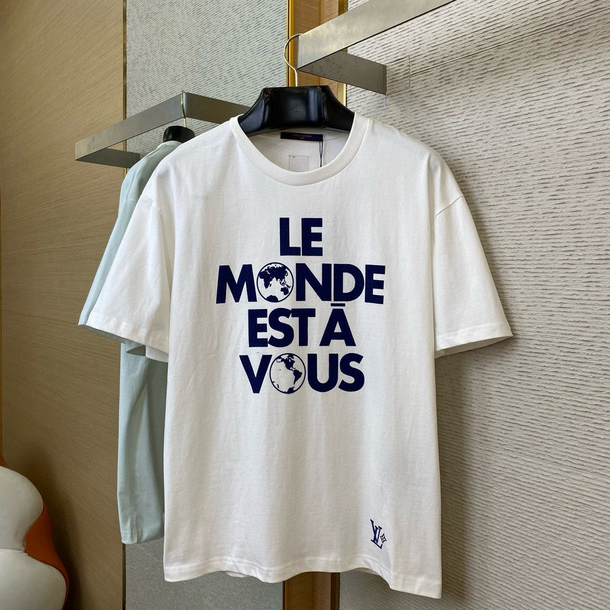 LOU T-SHIRT