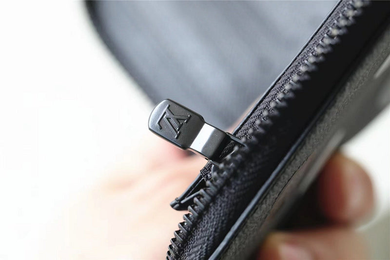 I W Fashion Lu-Vi bags - 10614