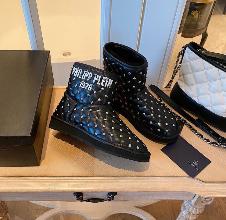 Chloe’s Picks - PHP Shoes - 082
