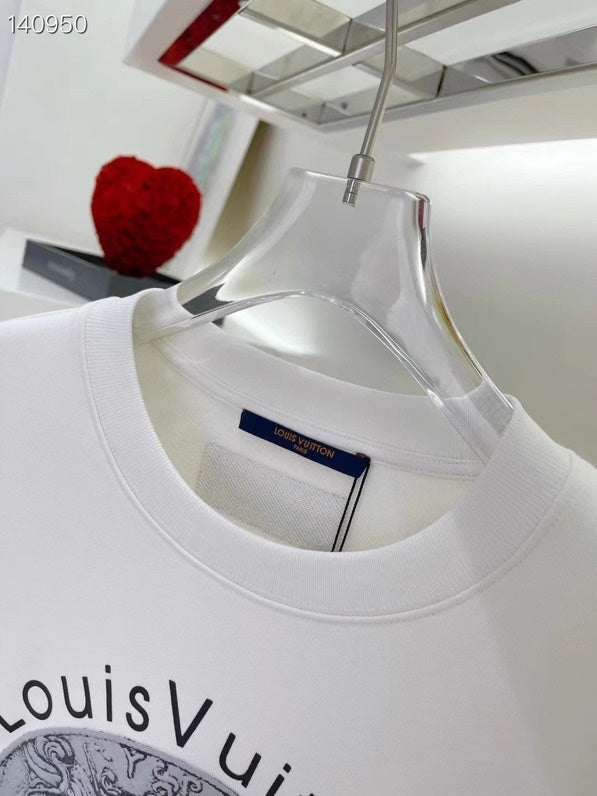 Louis Vuittion Luxury Clothes