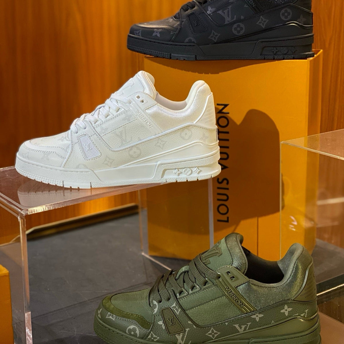 LOU TRAINERS