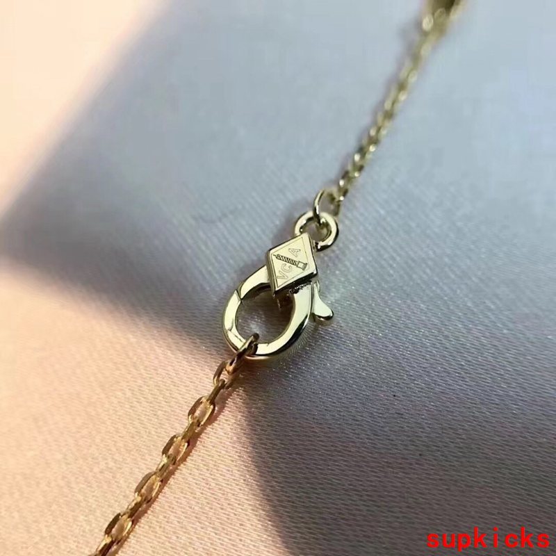 Van Cleef & Arples Jewelry
