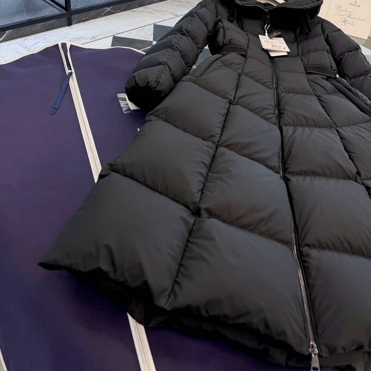MONC FAUCON COAT