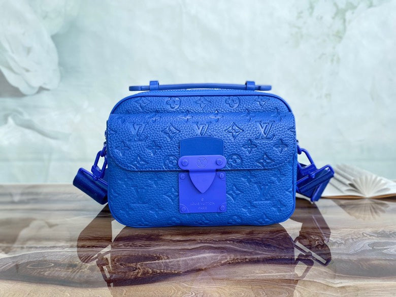 I W Fashion Lu-Vi bags - 17438