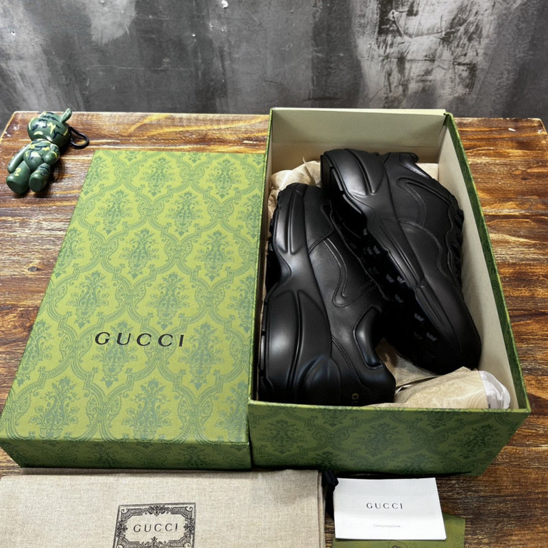 Gucci Luxury Shoes