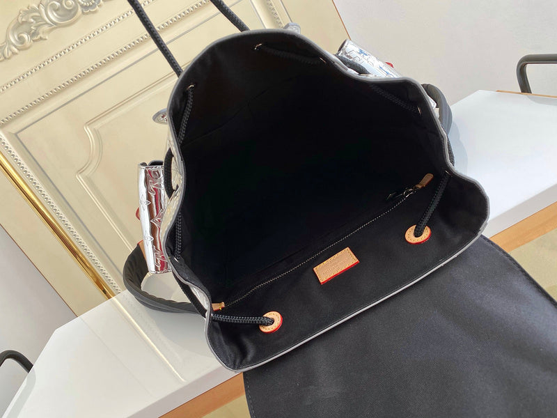 I W Fashion Lu-Vi bags - 17441