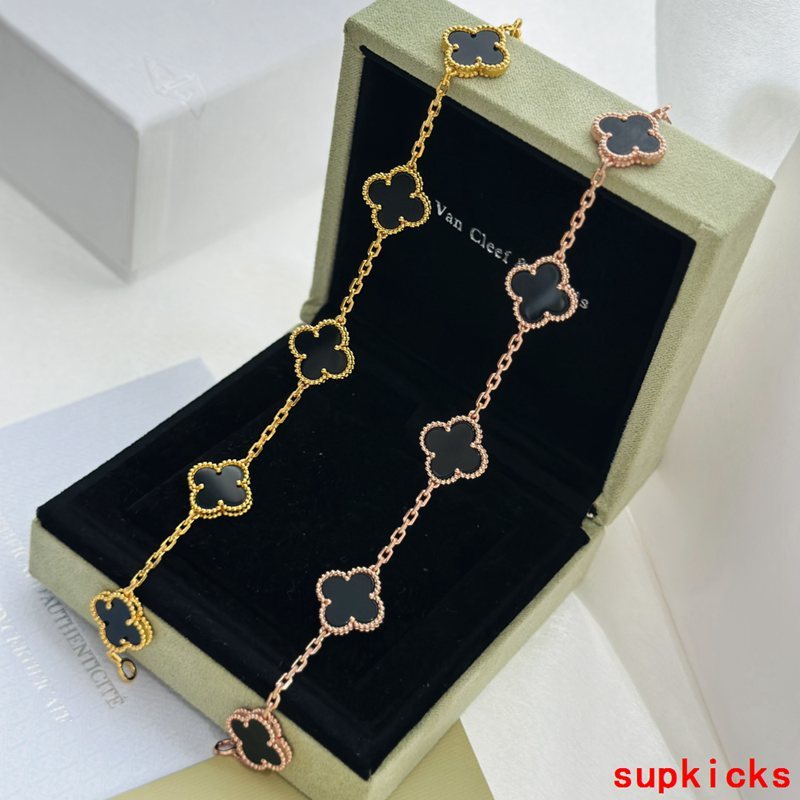 Van Cleef & Arples Jewelry