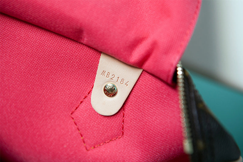 I W Fashion Lu-Vi bags - 8189