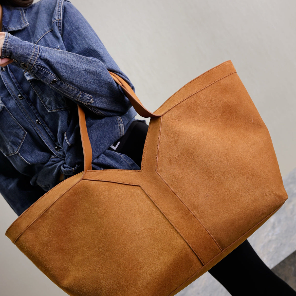 SL Y TOTE IN SUEDE BAG