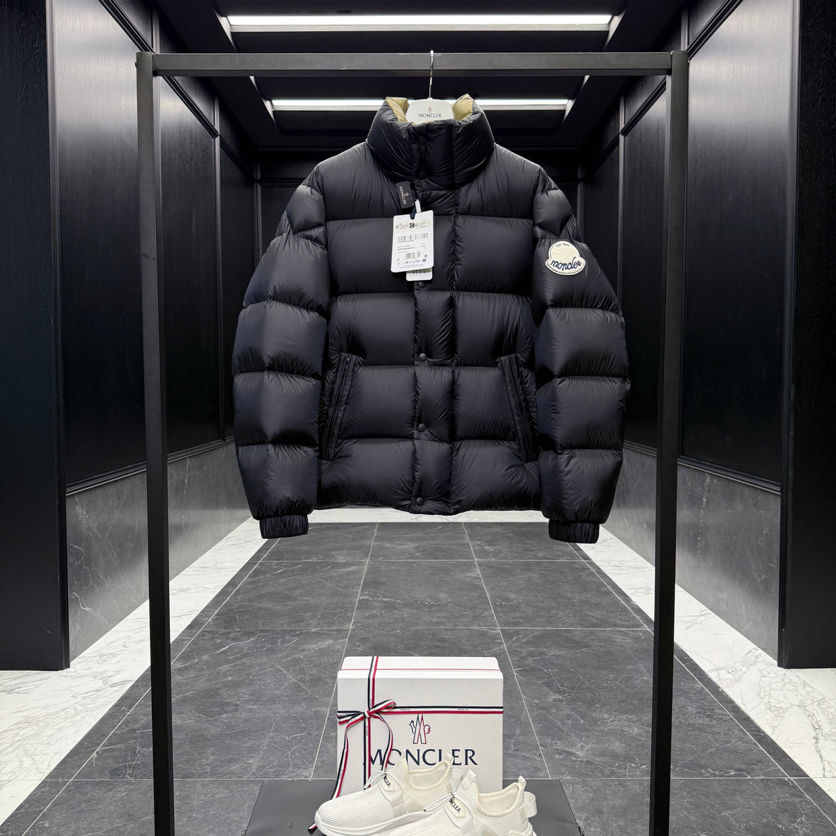MONC TRIPITI JACKET