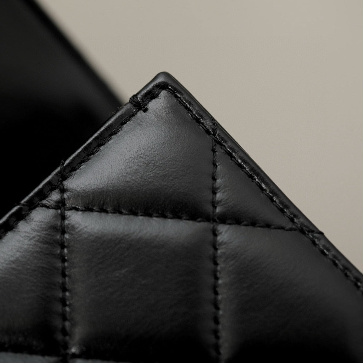 CC CLASSIC FLAP MONTEBELLO BAG