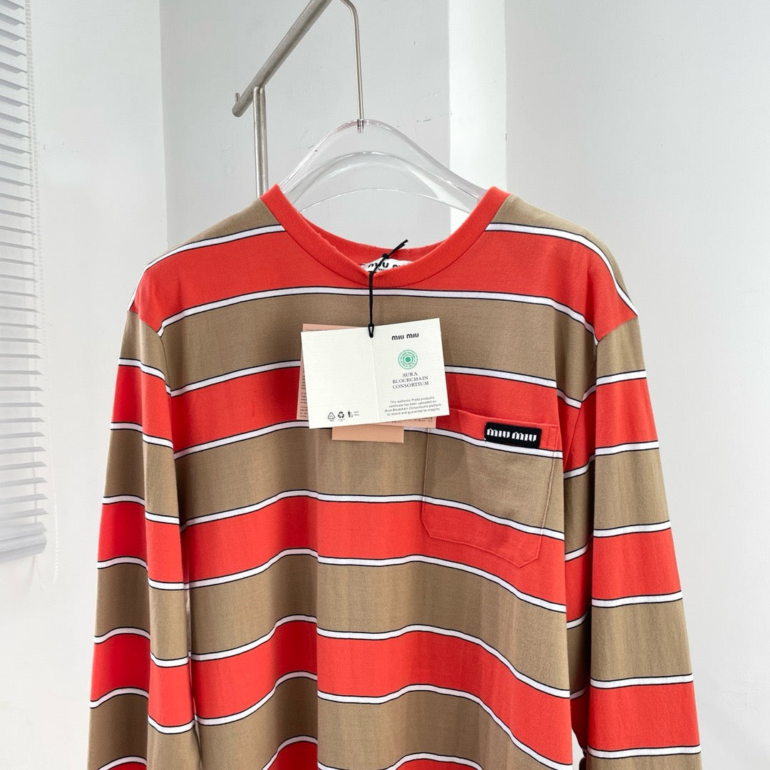 MIU M SWEATSHIRT