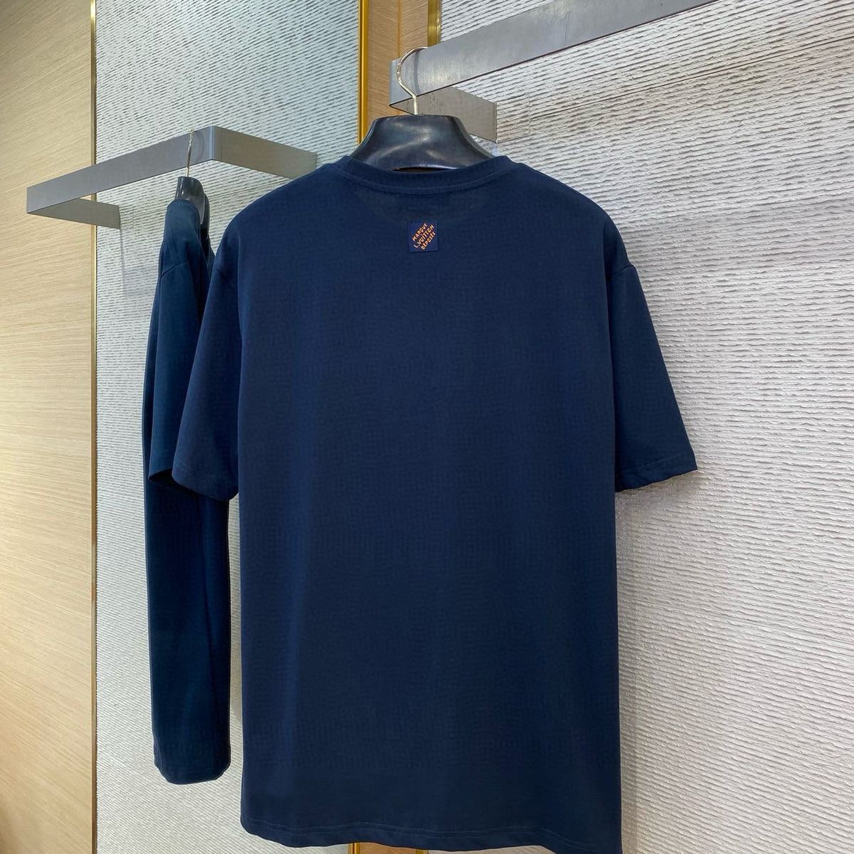 LOU T-SHIRT