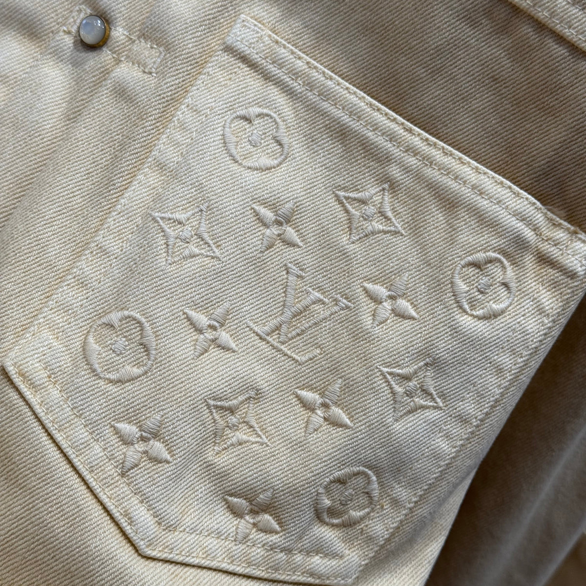 LOU DENIM JACKET