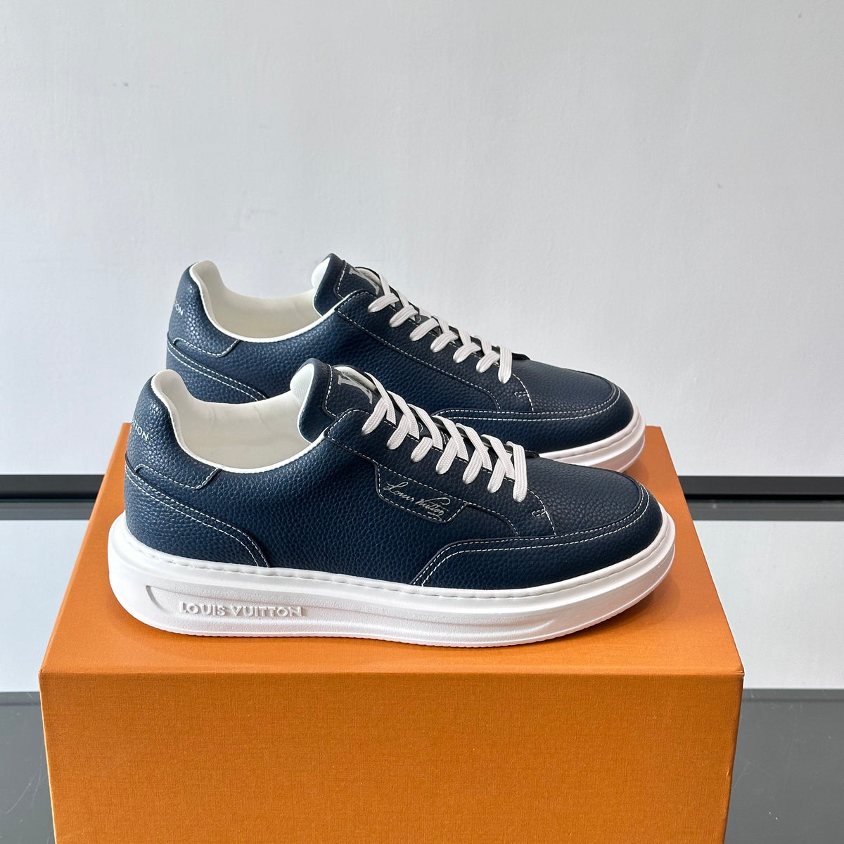 LOU BEVERLY HILLS SNEAKERS