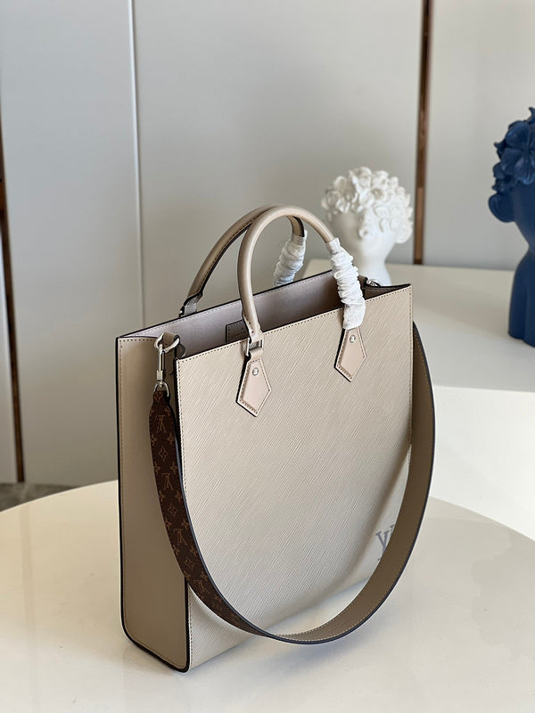 I W Fashion Lu-Vi bags - 17256