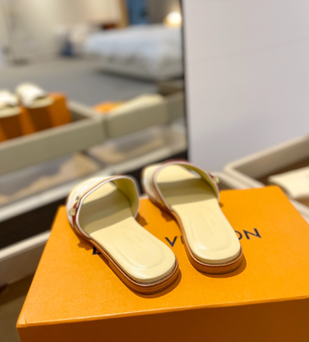 Chloe’s Picks - LOV Women Shoes - 050