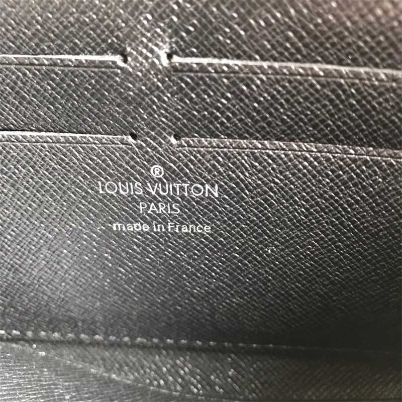 PHA - LOV Bags - 388