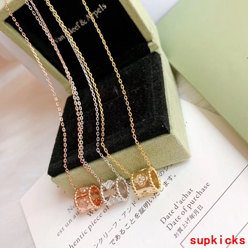Van Cleef & Arples Jewelry